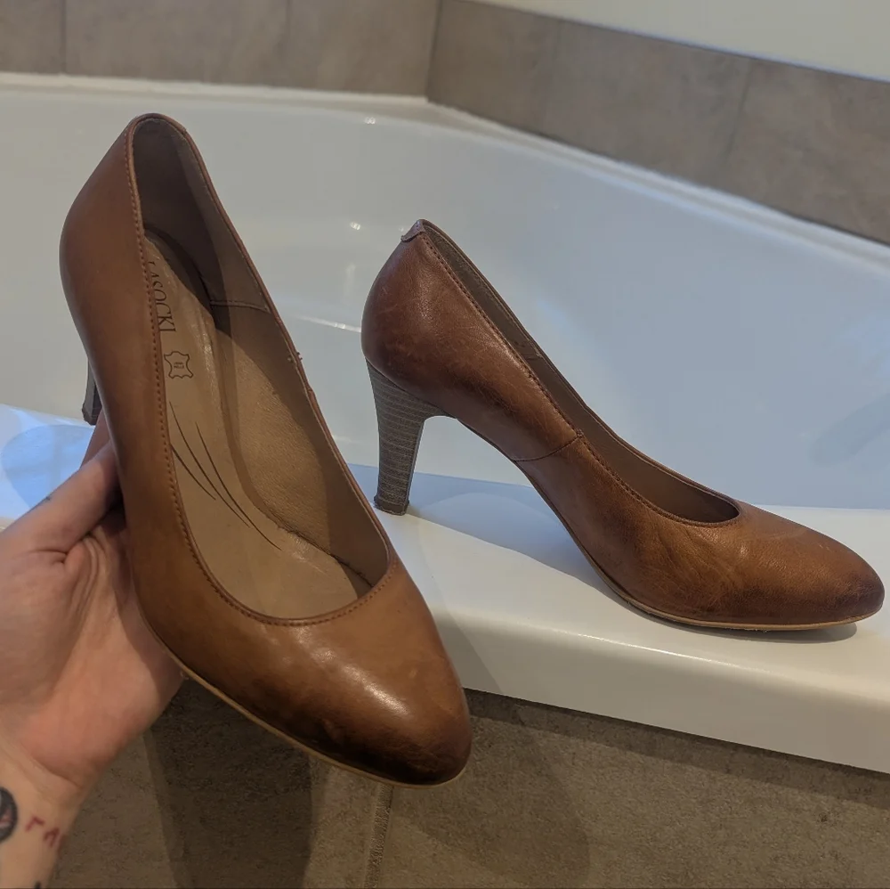 Lasocki Genuine Leather Light Brown Caramel Classic Low Heels SZ 38 (8 US) - Picture 5 of 14